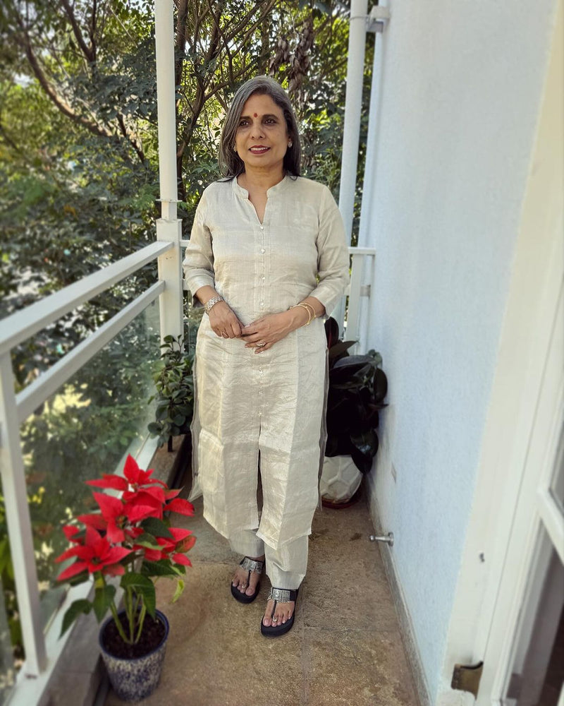 EE-W13723 Silver Tissue Set