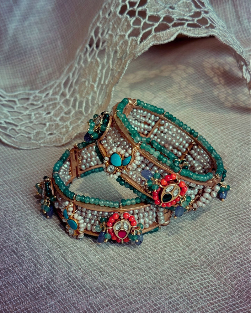 AS-X05045 Pearls Pair Bangles