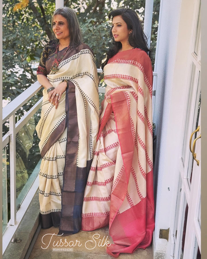 EE-W13033 Black Printed Tussar