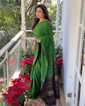 EE-X06744 Green Black Bandhini Kanchi