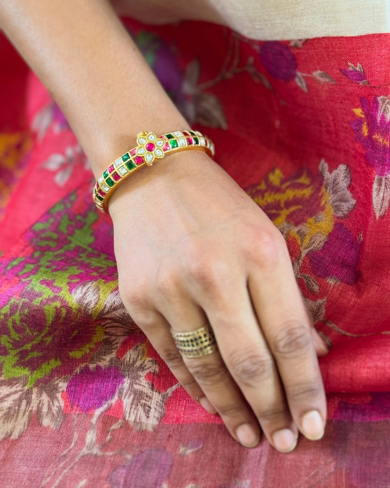 EE-X16567 Red Tussar Sari
