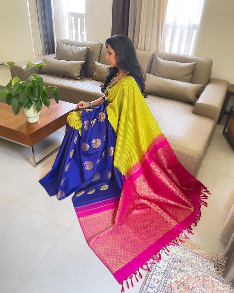 EE-W08277 Kanchi Royal Blue sari