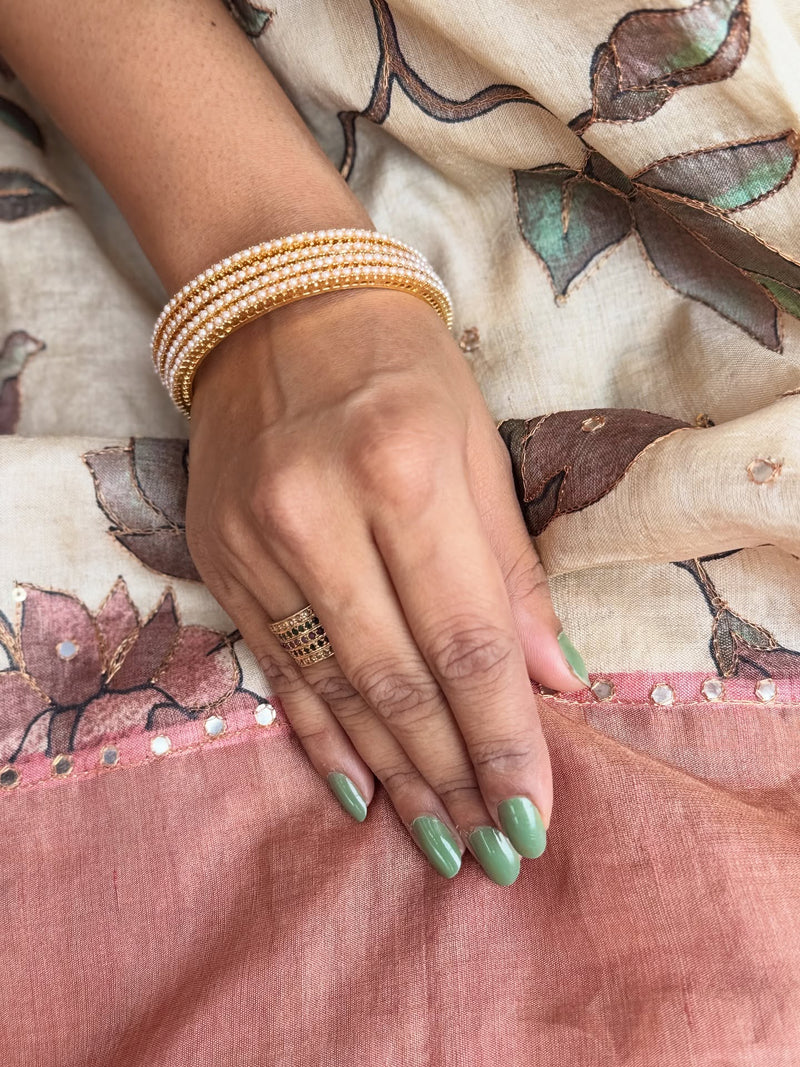 EE-Y09942 Peach Floral Tussar Sari