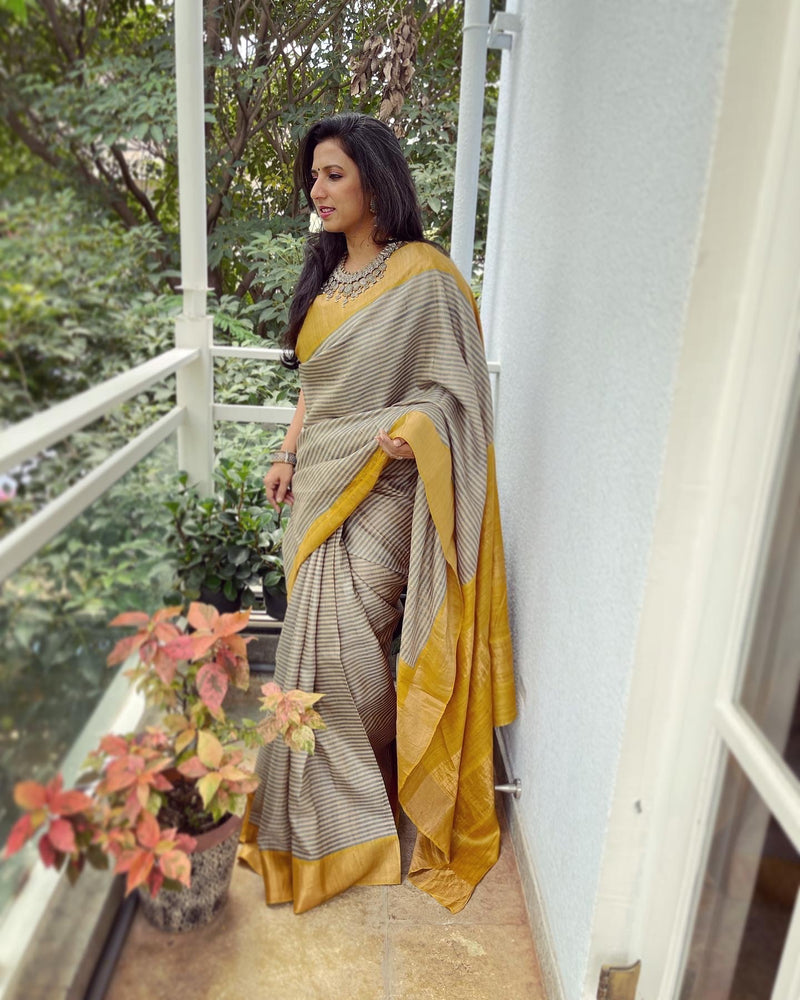 EE-W06779 Tussar Stripe Sari