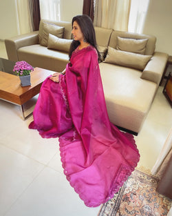 EE-W08527 Magenta Organza Sari