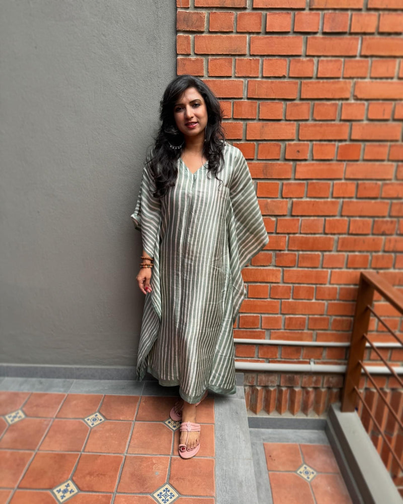 EE-X06080 Mint Green Batik Kaftan