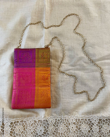 AC-S57178 Kanchi Mobile Pouch