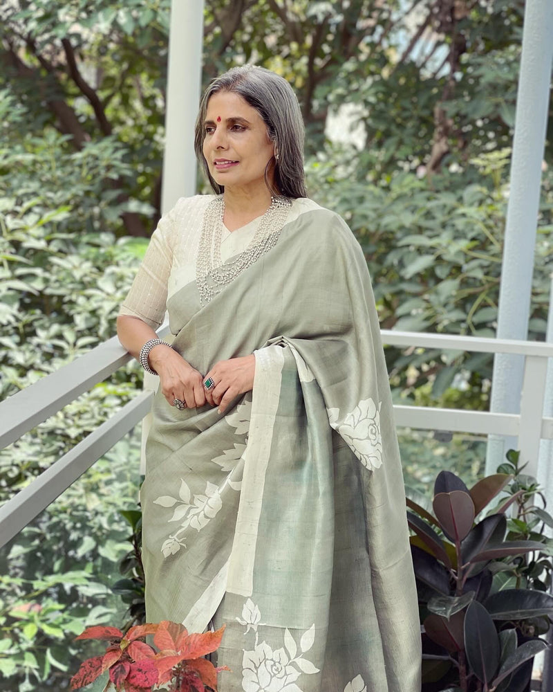 EE-W08526 Mint Green Batik Sari