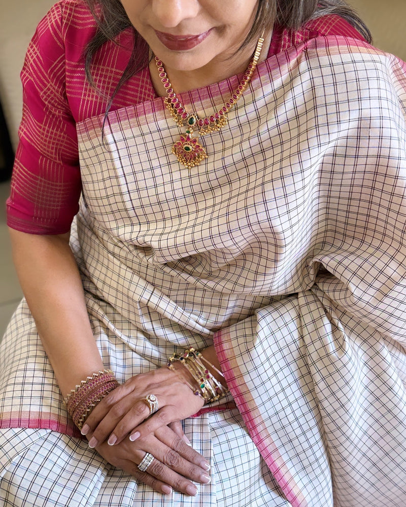EE-X00660 Cream Check Kanjeevaram