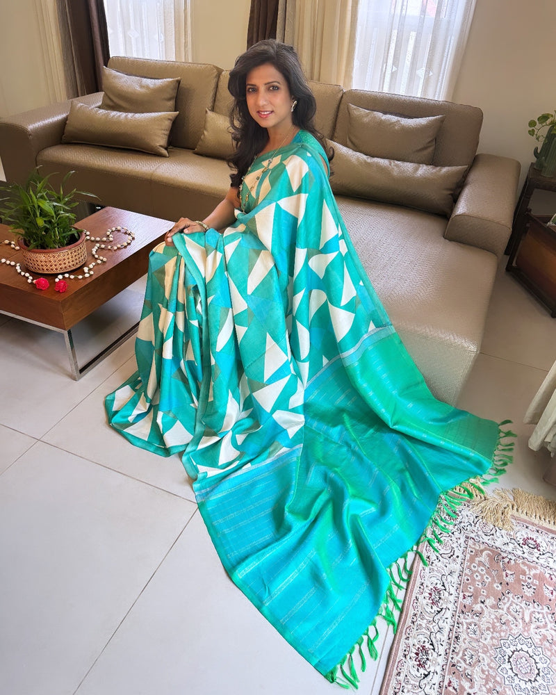 EE-X02114 Turquoise printed Kanchi Sari