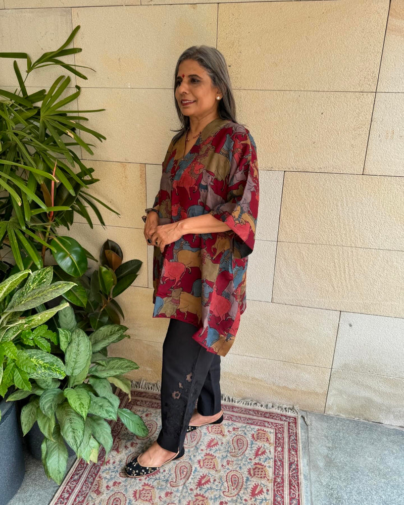 EE-X01016 Red Nandi Kalamkari Top