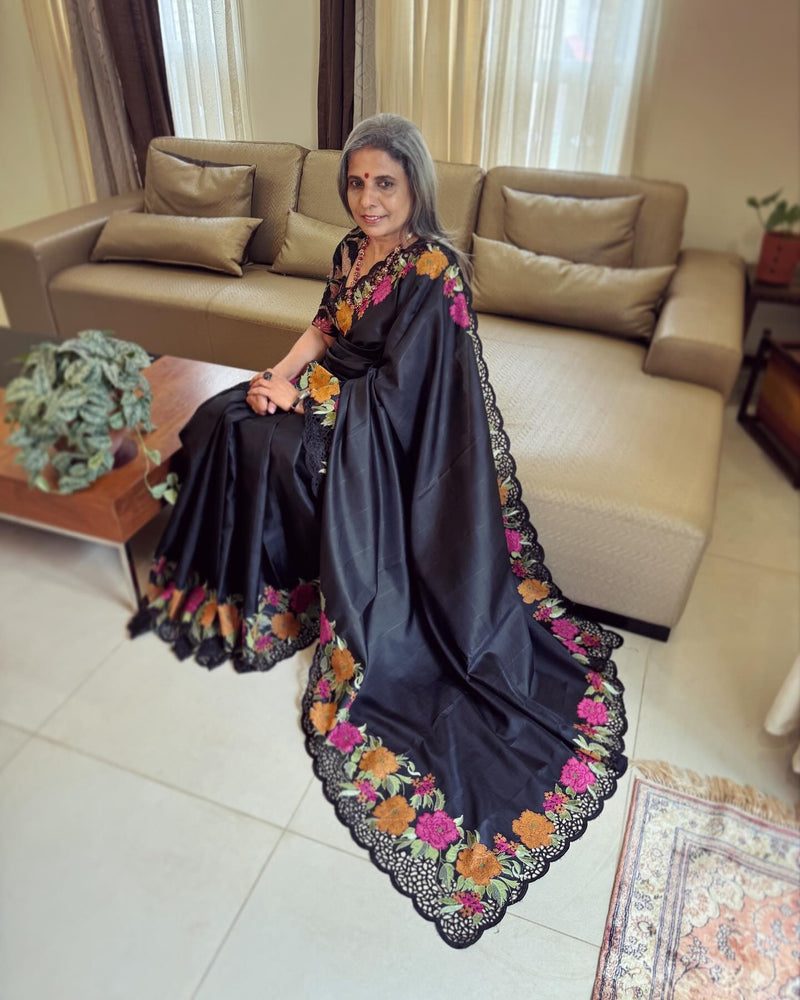 EE-W11712 Black Kanchi Cutwork