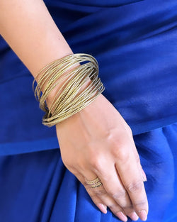 AJ-X01995 Statement Bunch Bangle