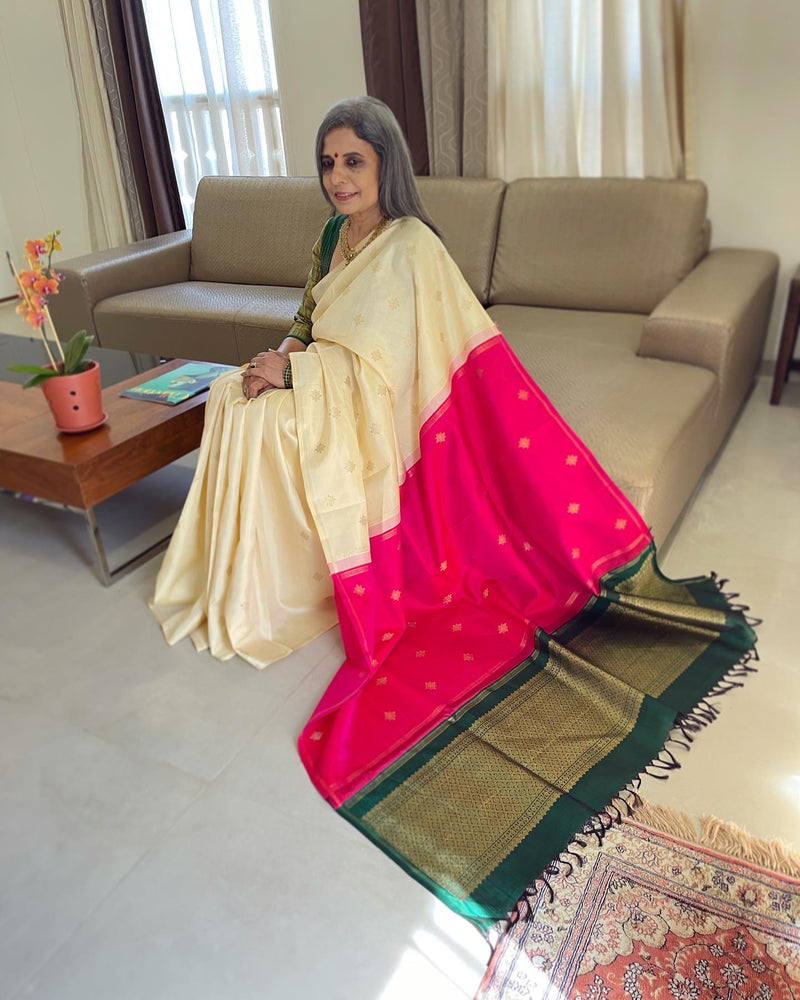 EE-W01857 Cream Kanchi Sari