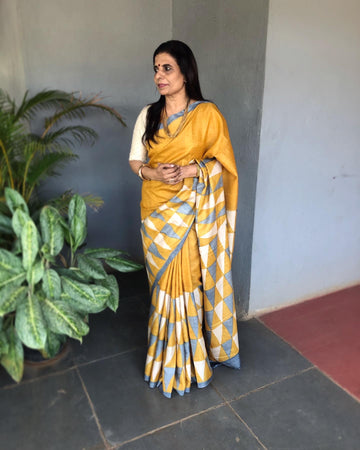 EE-S22574 Yellow Tussar Sari