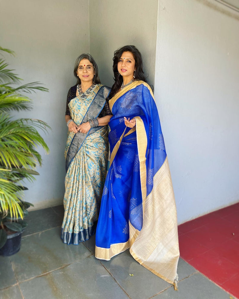 Indigo Circle Hand Embroidered Kantha Handloom Cotton Saree – Gunjha.com