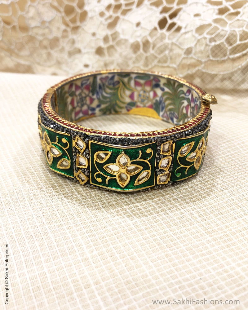 AJDS-28041 Green Kundan Bangle