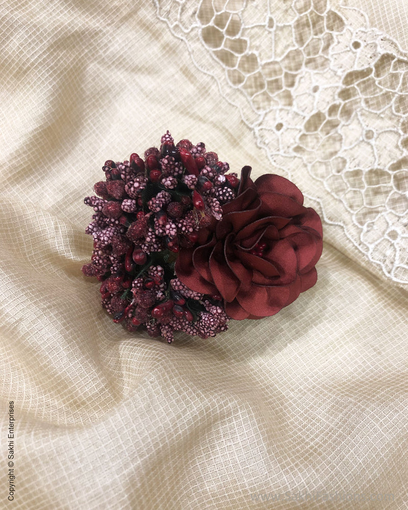 AX-30640 Maroon Floral Clip