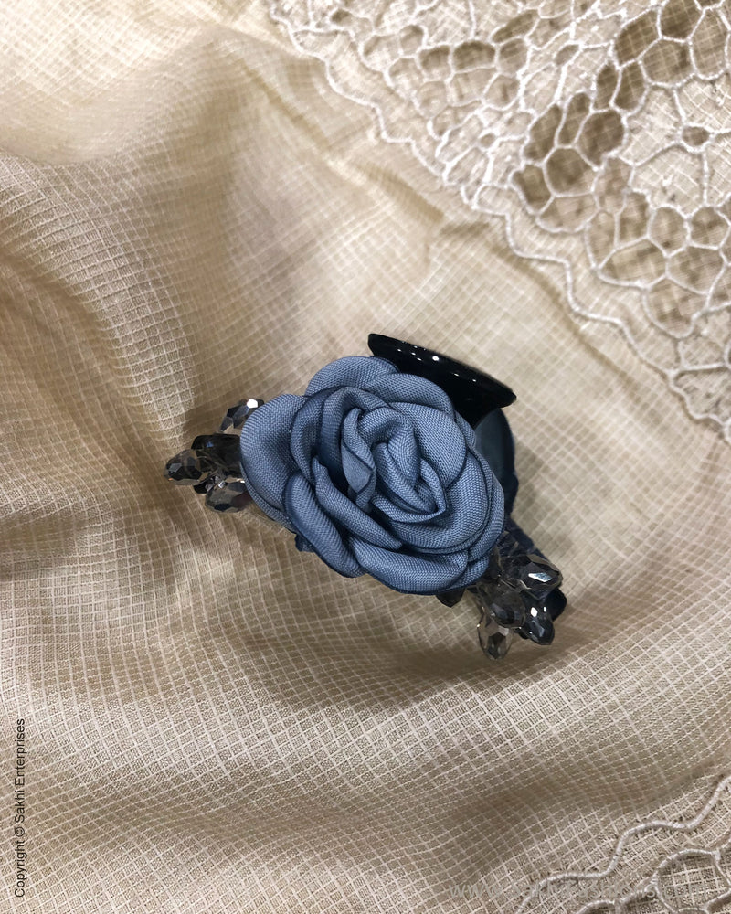 AX-30651 Grey Flower Clip