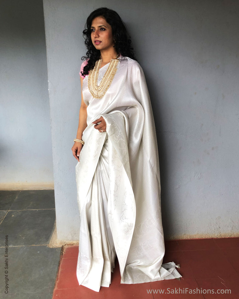 EE-S31298 Offwhite Banarsi Saree