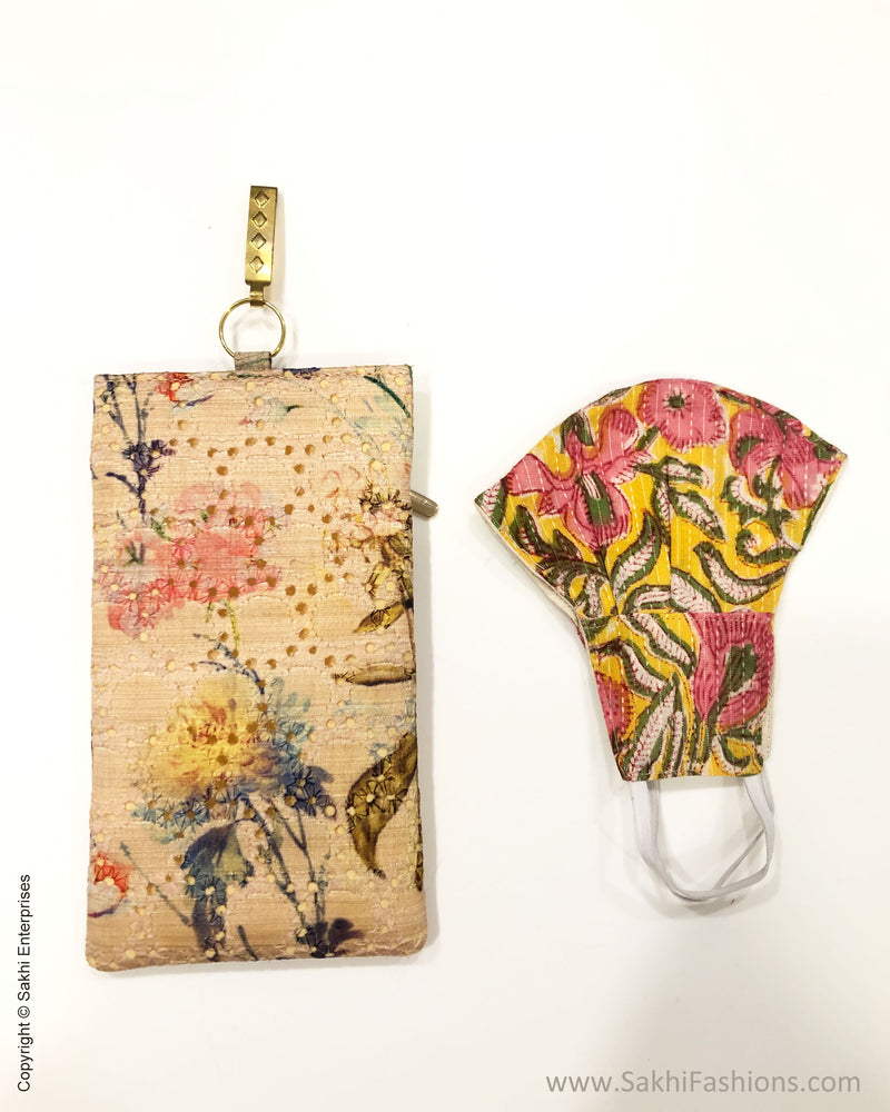 ACDS-35585 Silk Mobile Pouch