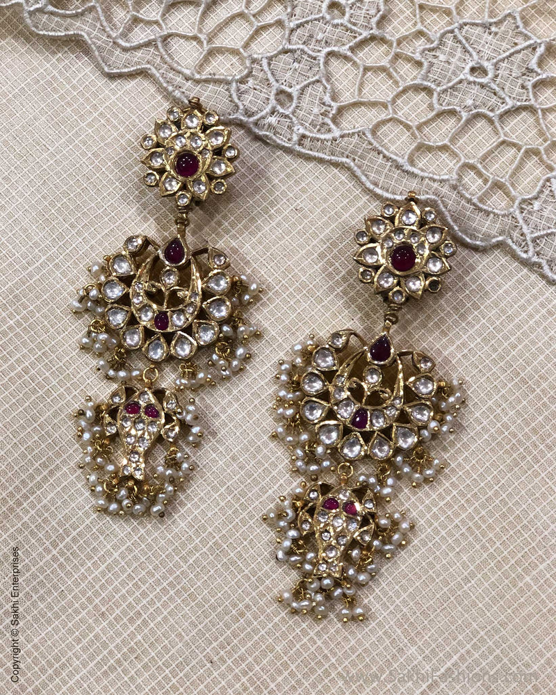 ASDS-37189 Silver & Gold Earring