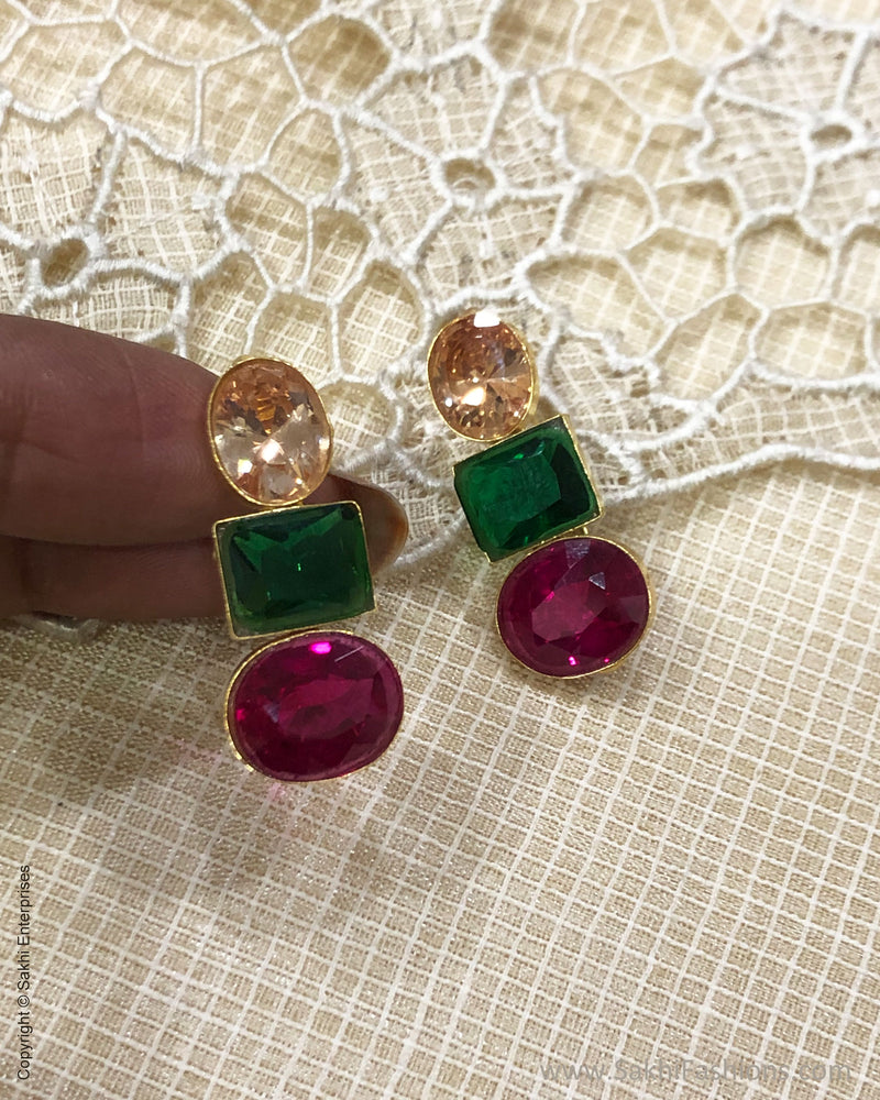 AGDS-35916 Gold Earring