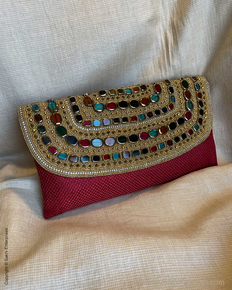 ACDS-213283 Red Dia clutch