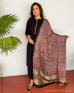 EE-S40075 Ajrakh Dupatta