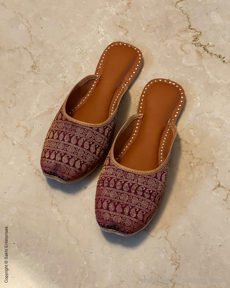 AC-S48575 Maroon Kanchi Slide