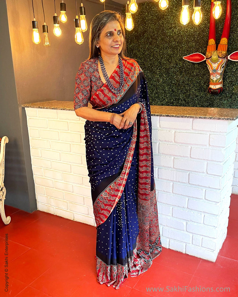 EE-S46530 Blue Bhandhini
