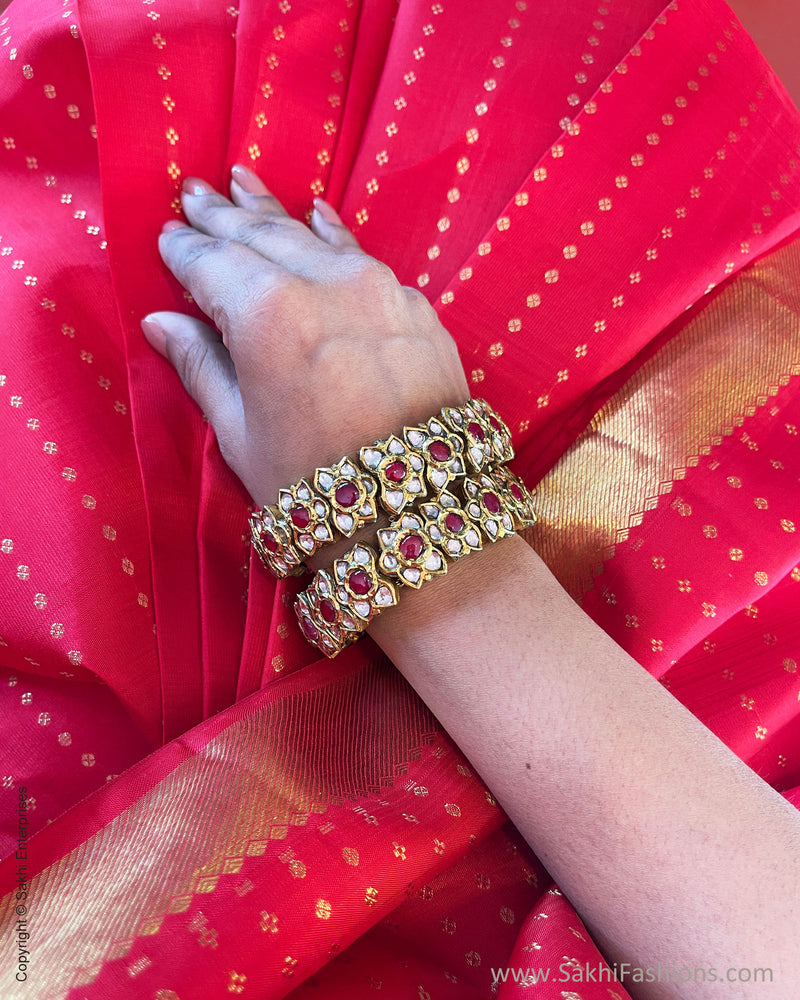 EE-S56983 Classic Red Kanchi