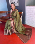 EE-S57956 Bandhini Banarsi