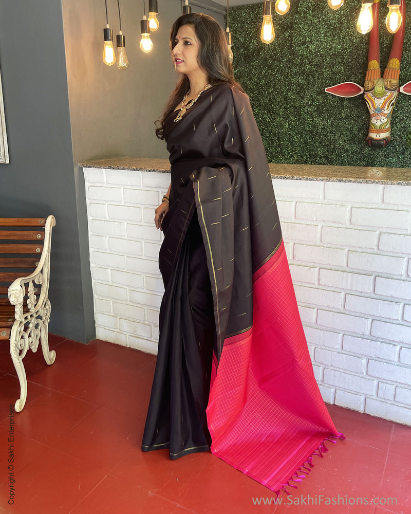 EE-V00482 Black Raindrop Kanchi