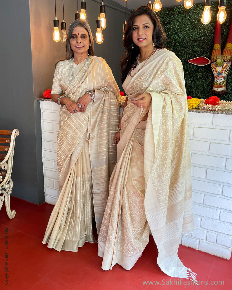 EE-V01109 Tussar Emb Sari