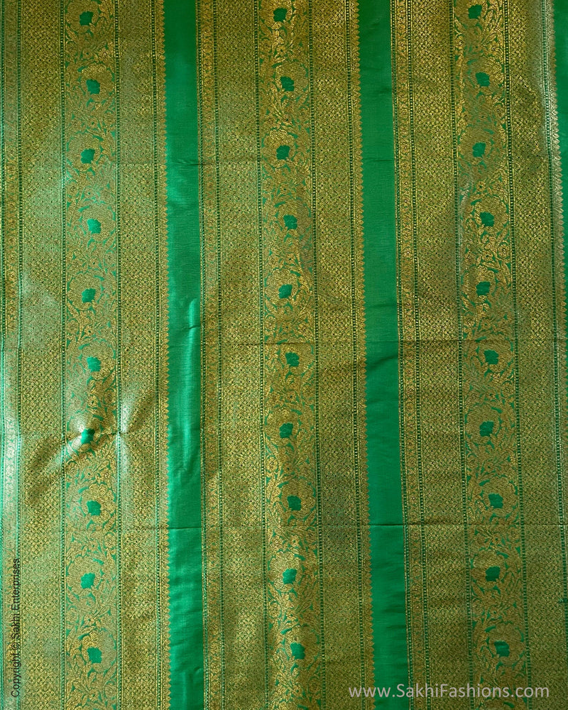 BL-V03551R Green Banarsi Blouse