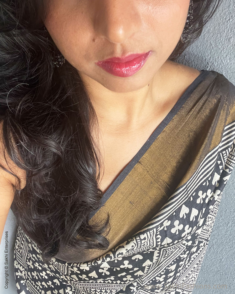 EE-V03155 Abstract Tussar Sari