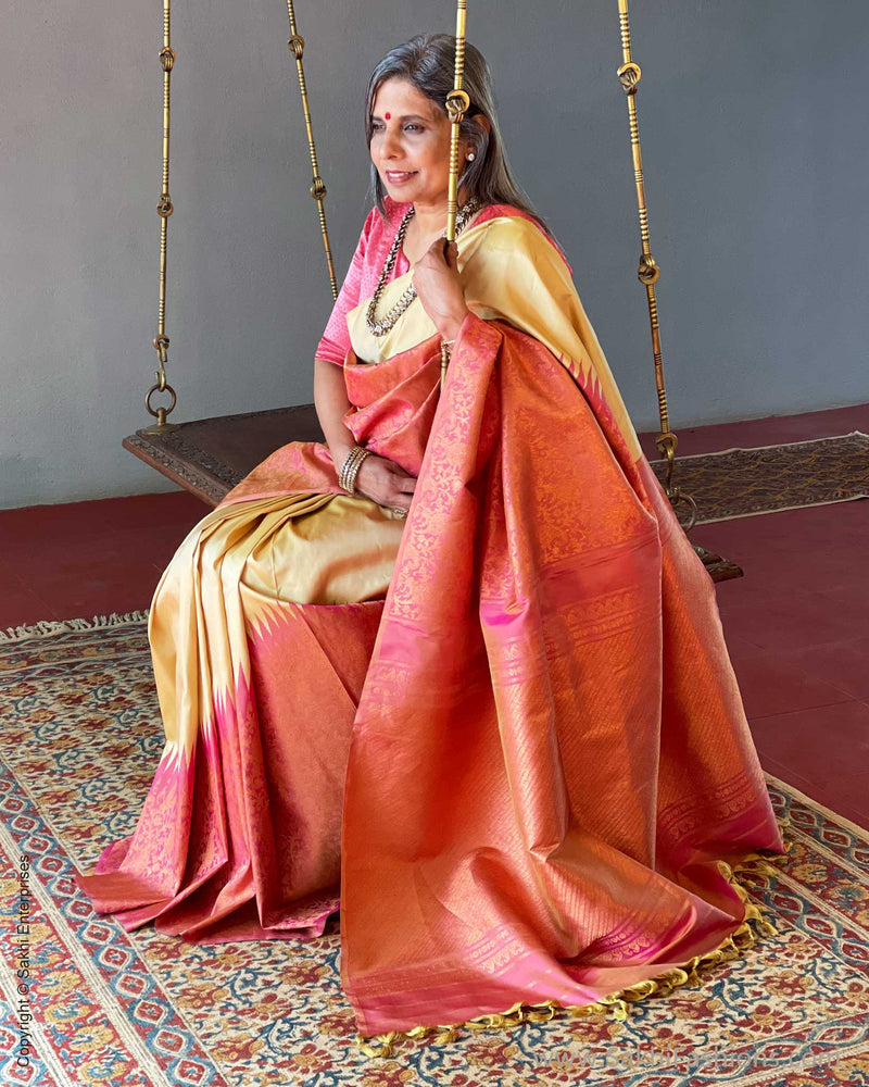 EE-V13416 Rising Kanjeevaram