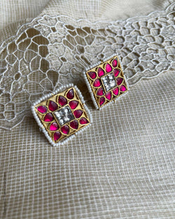AS-V17715 Pink Square Stud