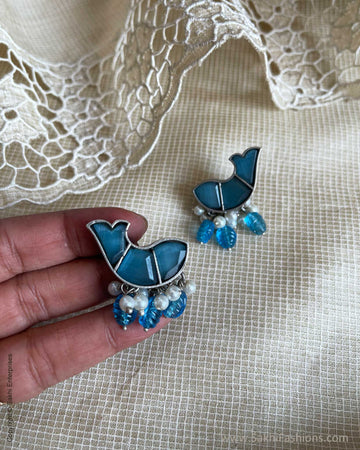 AJ-V16438 Blue Fish Earring