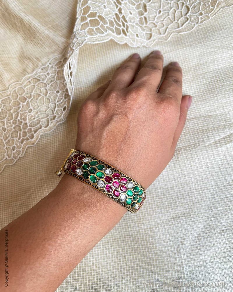AJ-V19138 Kundan Bangle Multi