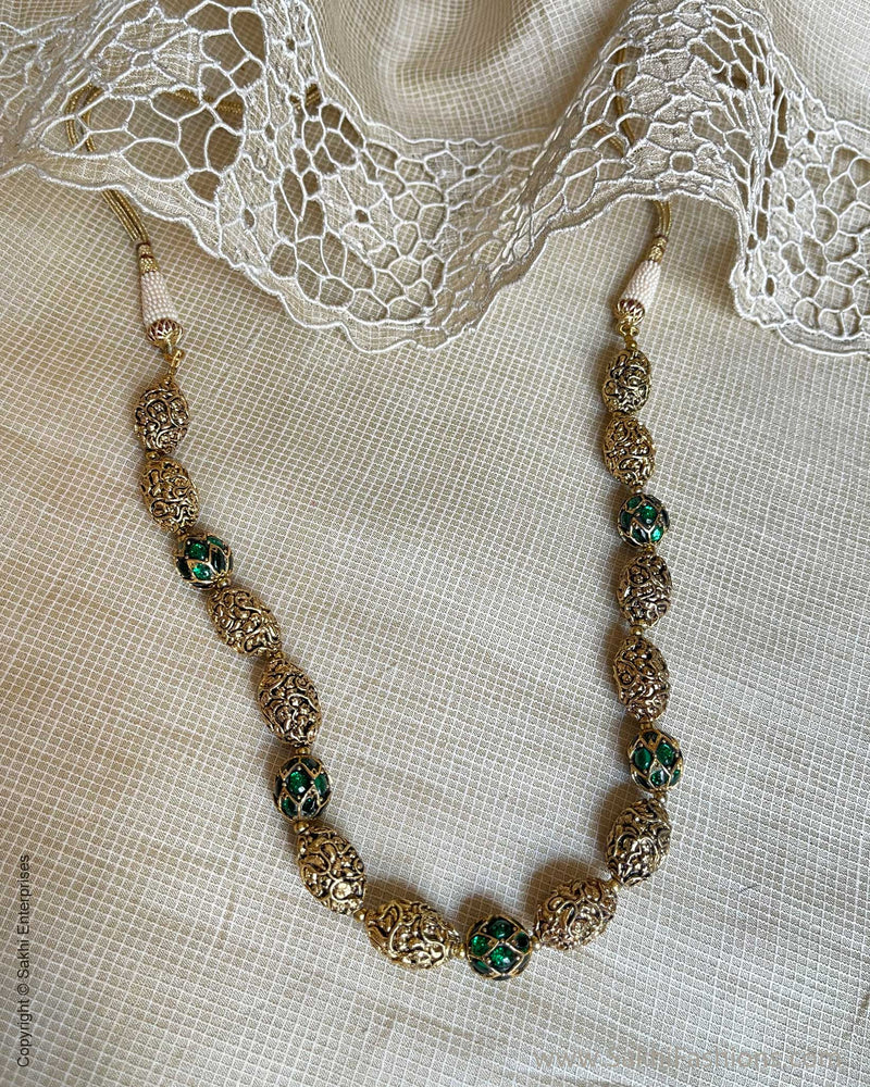 AJ-V19094 Green Gold Mala