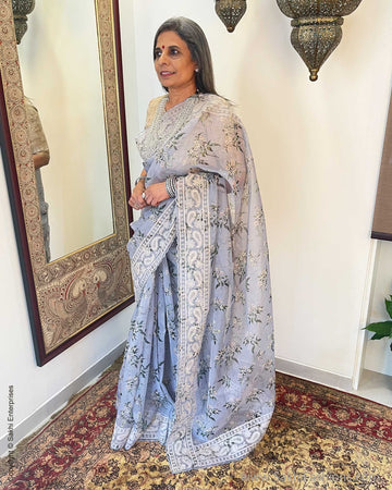 EE-W00096 Organza Floral sari
