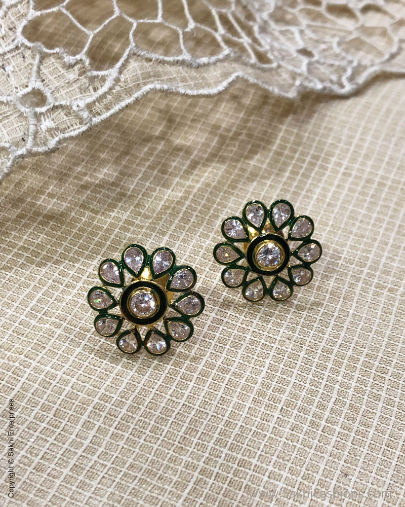AGDS-37169 Gold earring