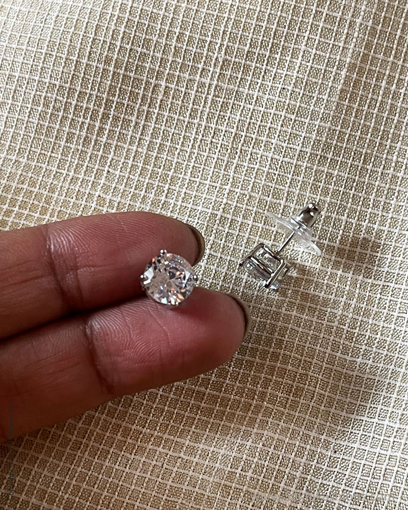 AJ-V06286 Stud Earring