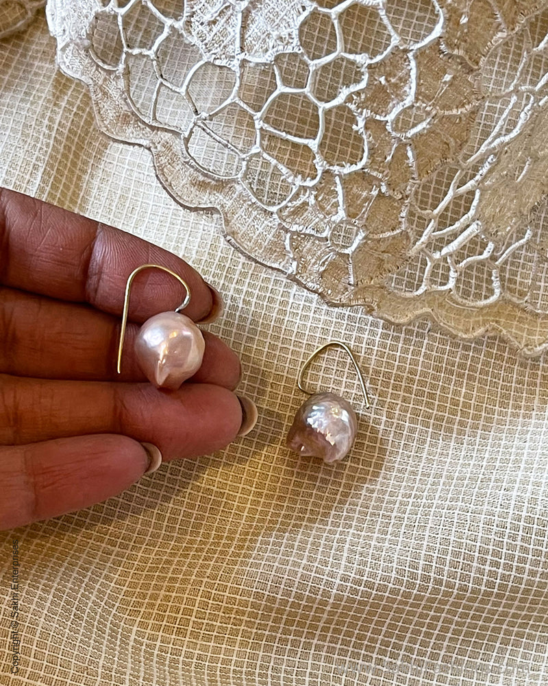 AJDS-22191 Pearl Silver Earring