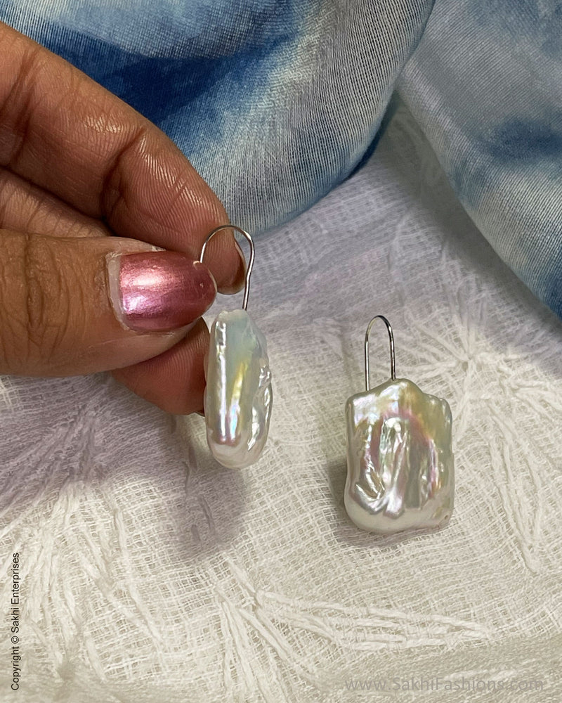 AJDS-43733 Pearl & Silver
