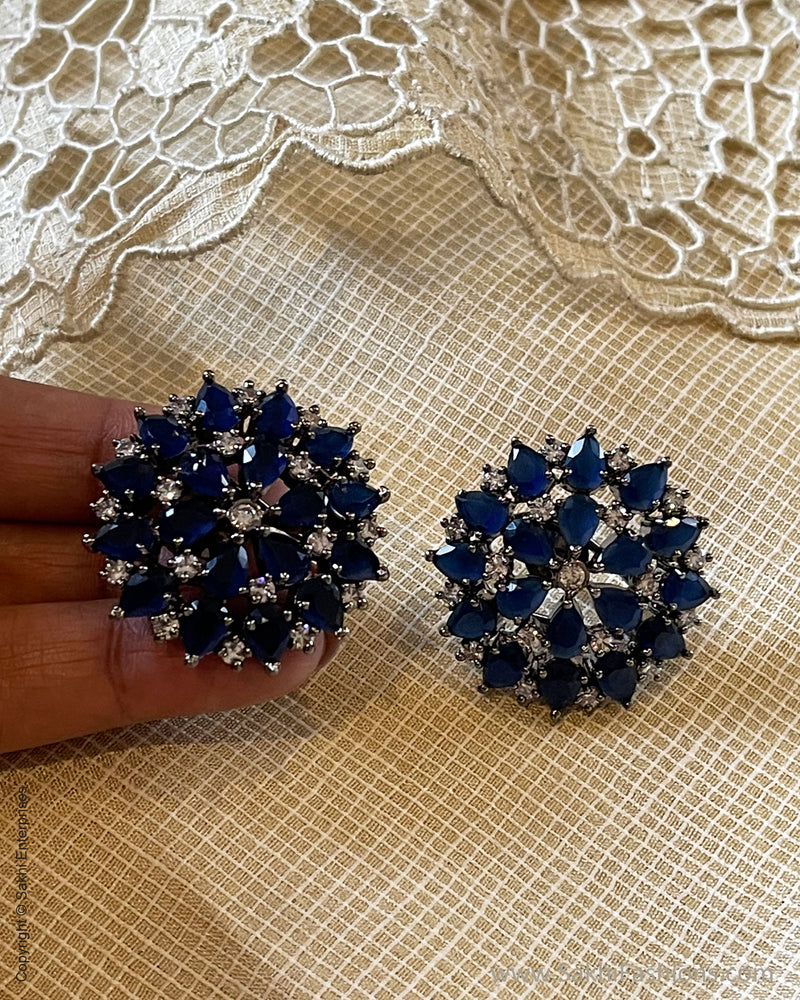 AJDS-49775 Safire Blue Earring