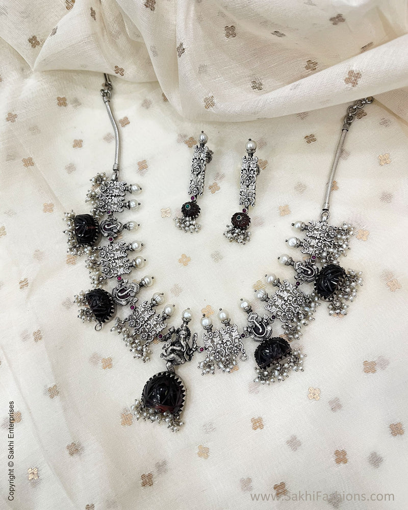 AS-V06037 Silver Kundan Necklace