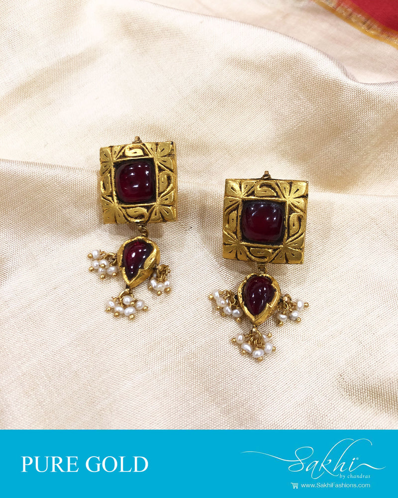 AGDS-20875 Gold Earring